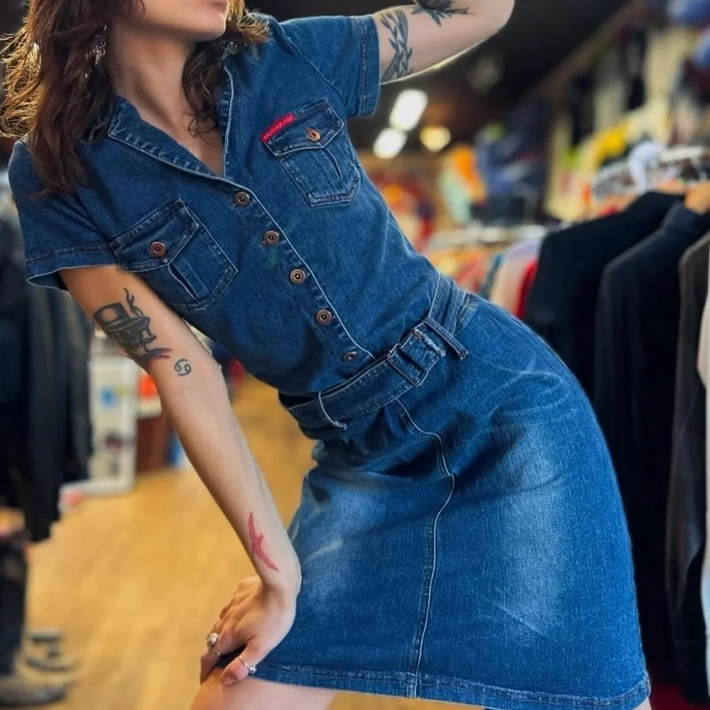 Hot Kiss stretchy denim dress with front buttons 2000’s Style - Picture 11 of 13